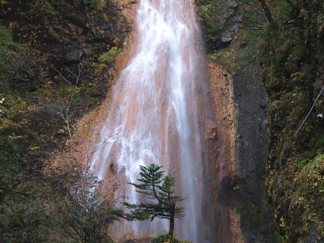 小大野川の滝