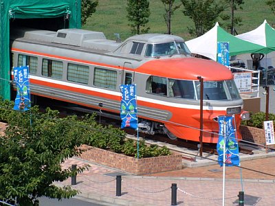 神奈川県・開成のロマンスカー