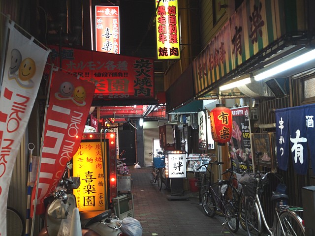 鶴橋の焼肉店街