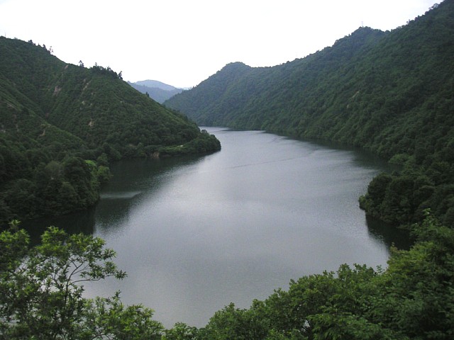 奥只見湖