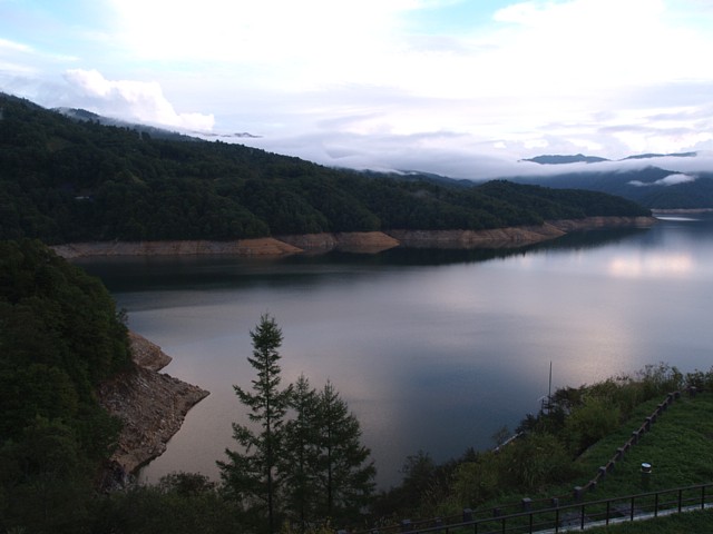 有峰湖