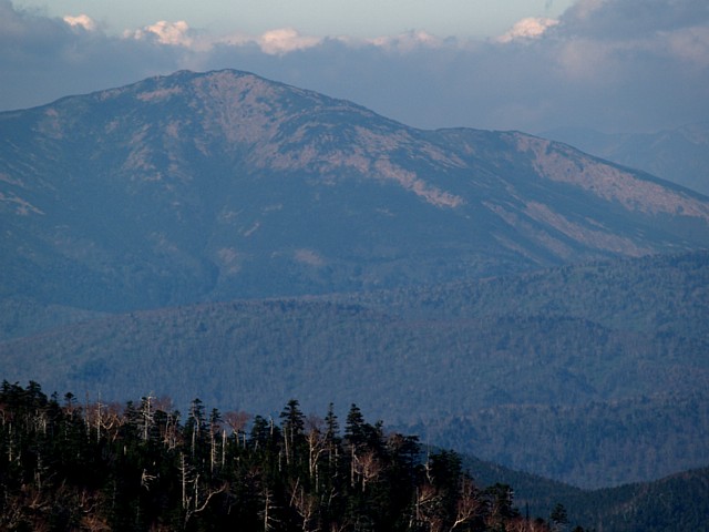 至仏山