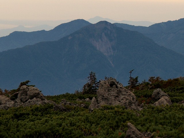 雨飾山
