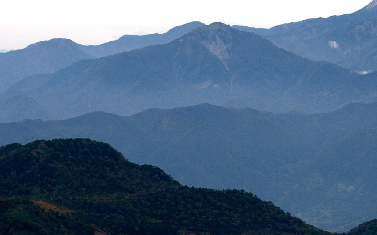 雨飾山