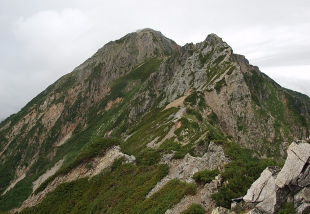 五龍岳現る