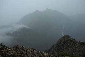 鹿島槍のシルエット