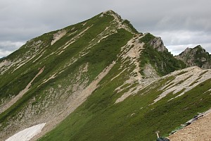 唐松岳へ続く道