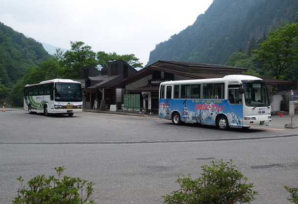新穂高バス停