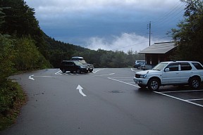 三股ゲート前駐車場