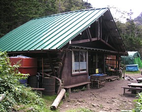 焼岳小屋