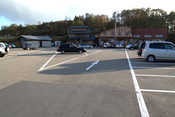 八島駐車場