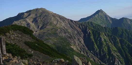 間ノ岳と北岳