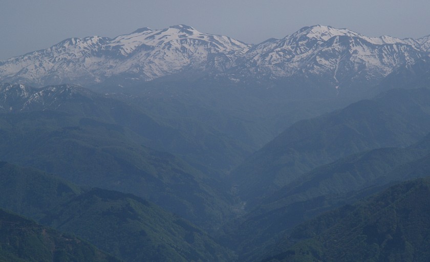 荒島岳より白山