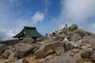 御前峰山頂