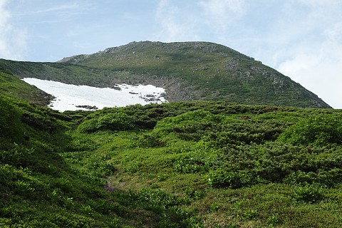 御前峰を見納める