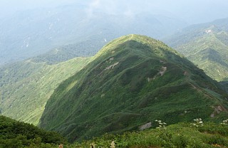 尾根突端