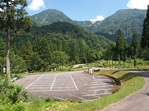 下小池駐車場
