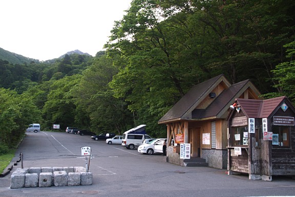 南光河原駐車場