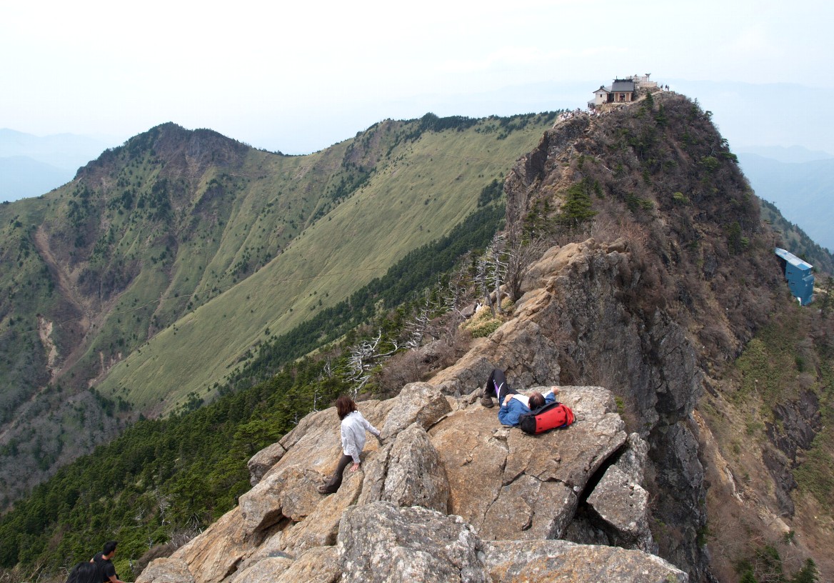 天狗岳から弥山