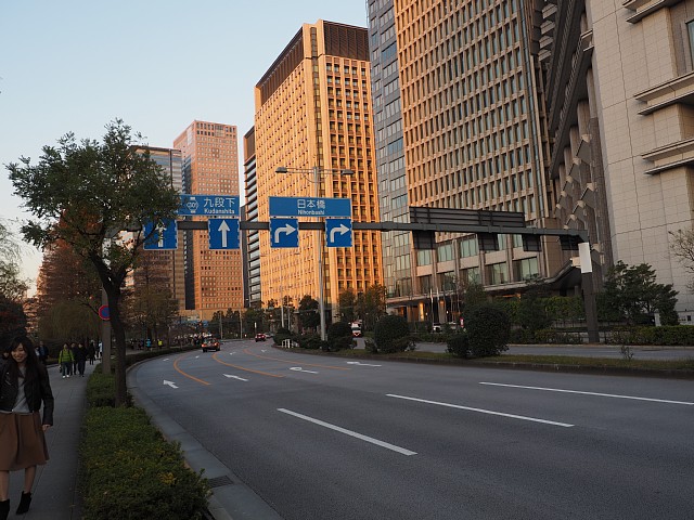 内堀通