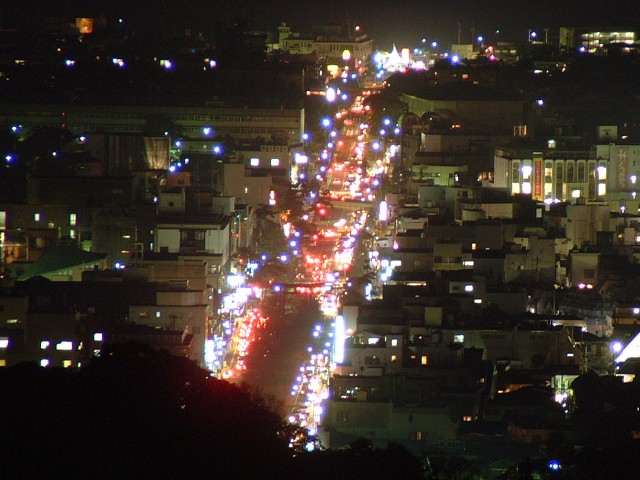 夜の若宮大路