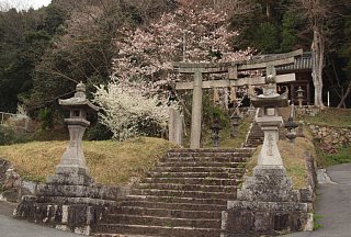 八幡神社