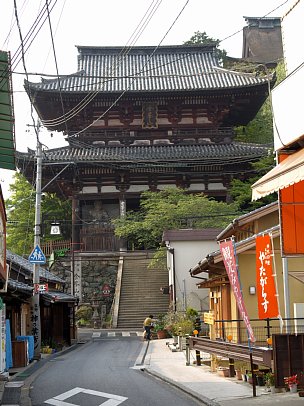 金峯山寺仁王門