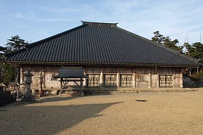 大峯山寺本社