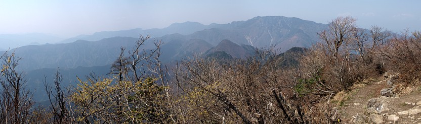 奥駈道の山稜