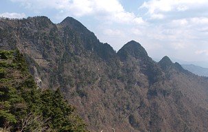 大普賢岳の稜線