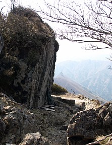 巨石