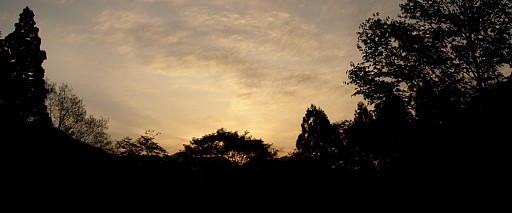 前鬼の夜明け