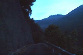 薄明