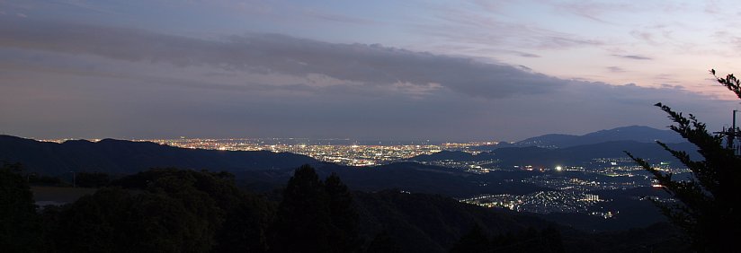 阪神の街明かり