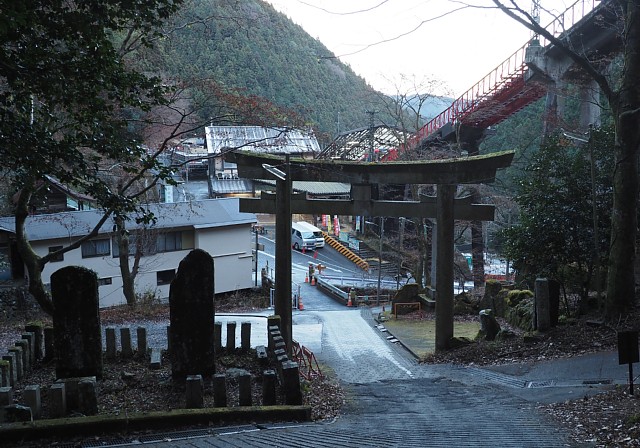 二の鳥居