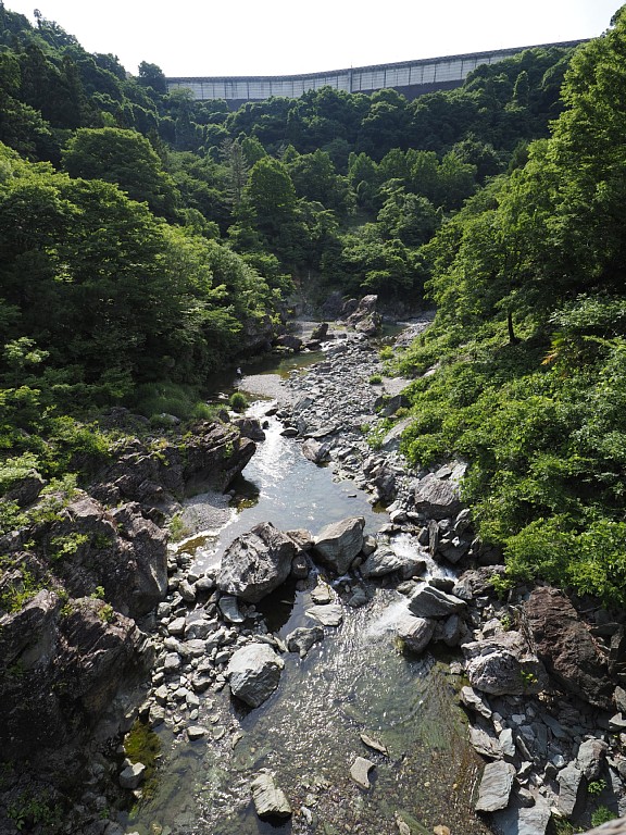 三波石峡