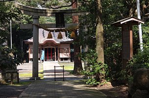 青海神社