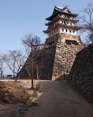 洲本城址