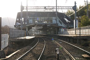 近鉄関屋駅