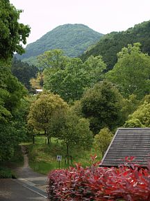 二上山雌岳