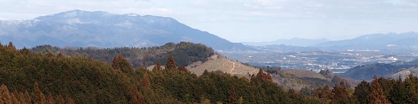 金剛山と奈良盆地