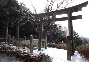 二ツ鳥居