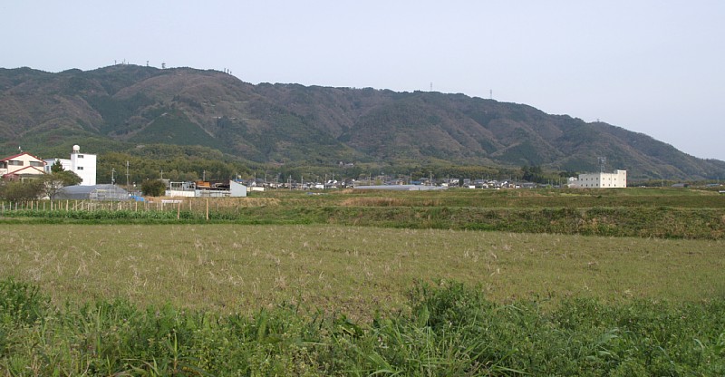 西山