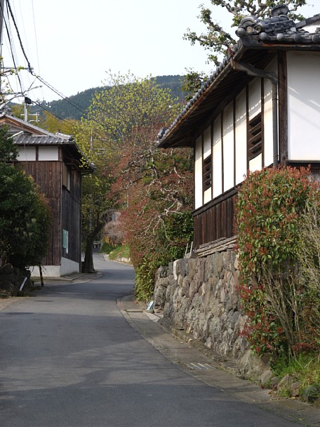 石作町