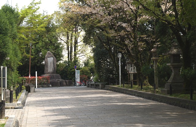 松尾神社前通り