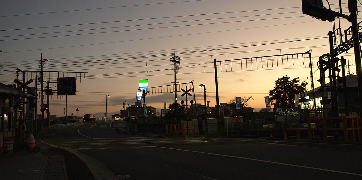 松尾駅前踏切