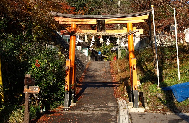 愛宕山登山口