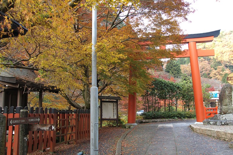 貴船神社一の鳥居