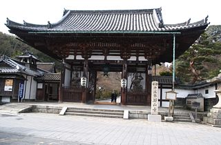 石山寺仁王門