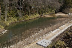 隼人川の淀み